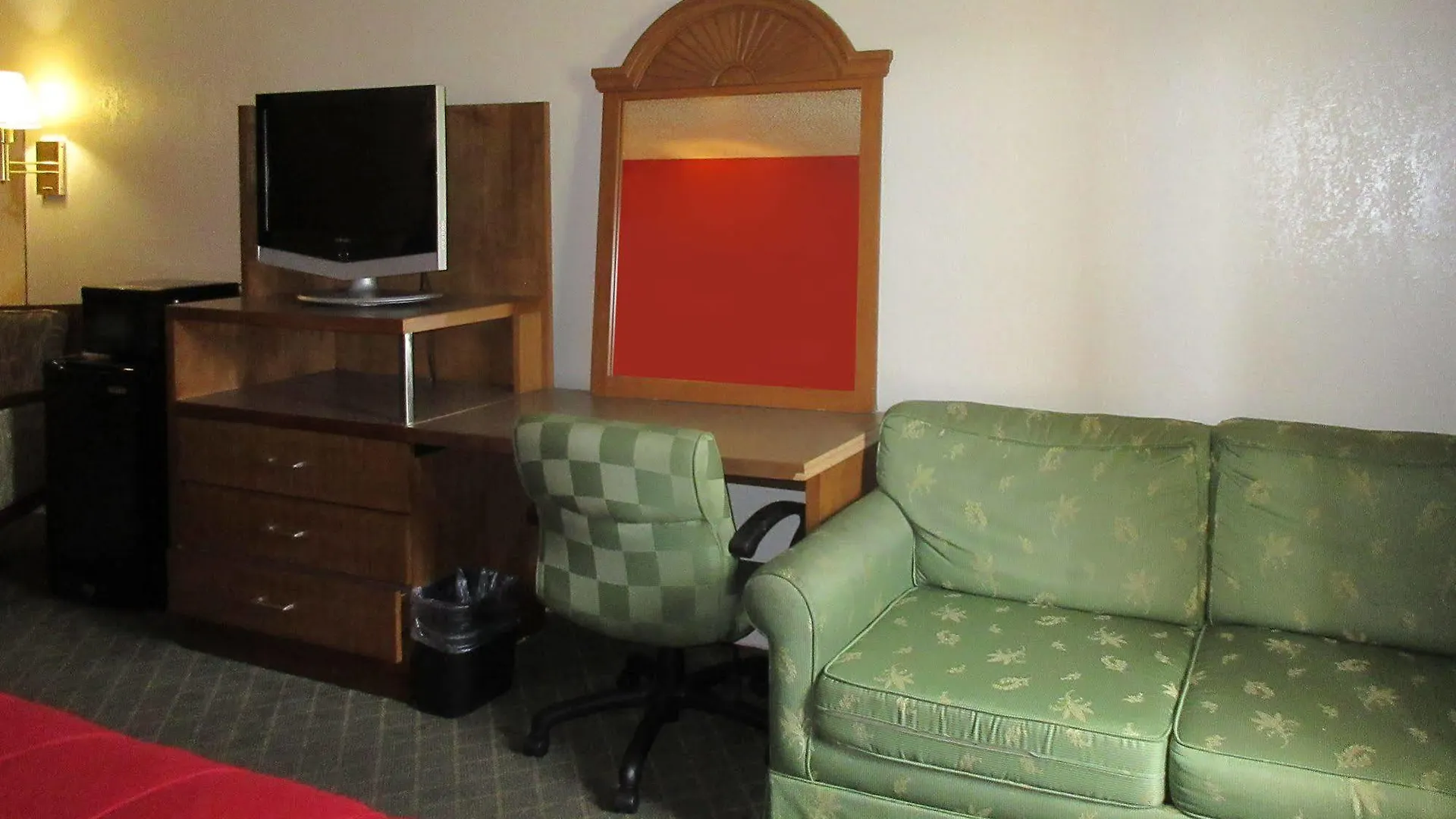 Rodeway Inn & Suites Denver Hotel